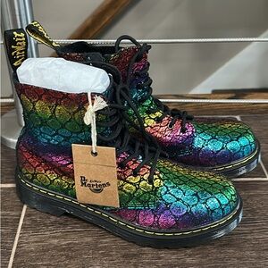 Dr. Martens Multicolor Textured Boots Size 6 NEW
